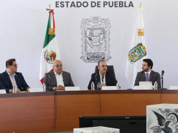 Presentan SEP y Politécnico Nacional convocatoria para proceso de admisión en Puebla